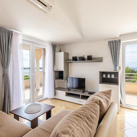 Stunning Apartment In Sevid With Kitchen Luaran gambar