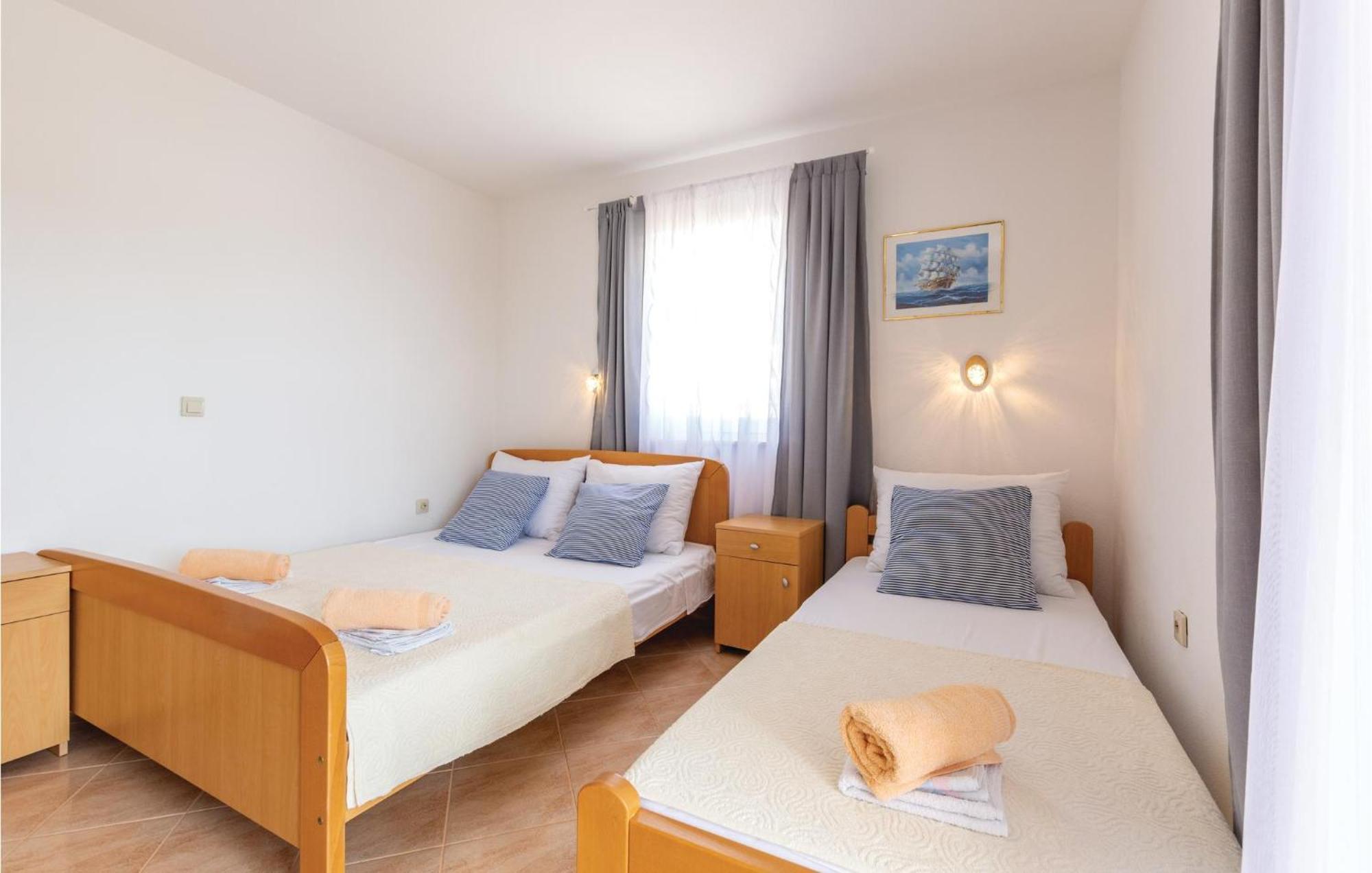 Stunning Apartment In Sevid With Kitchen Luaran gambar