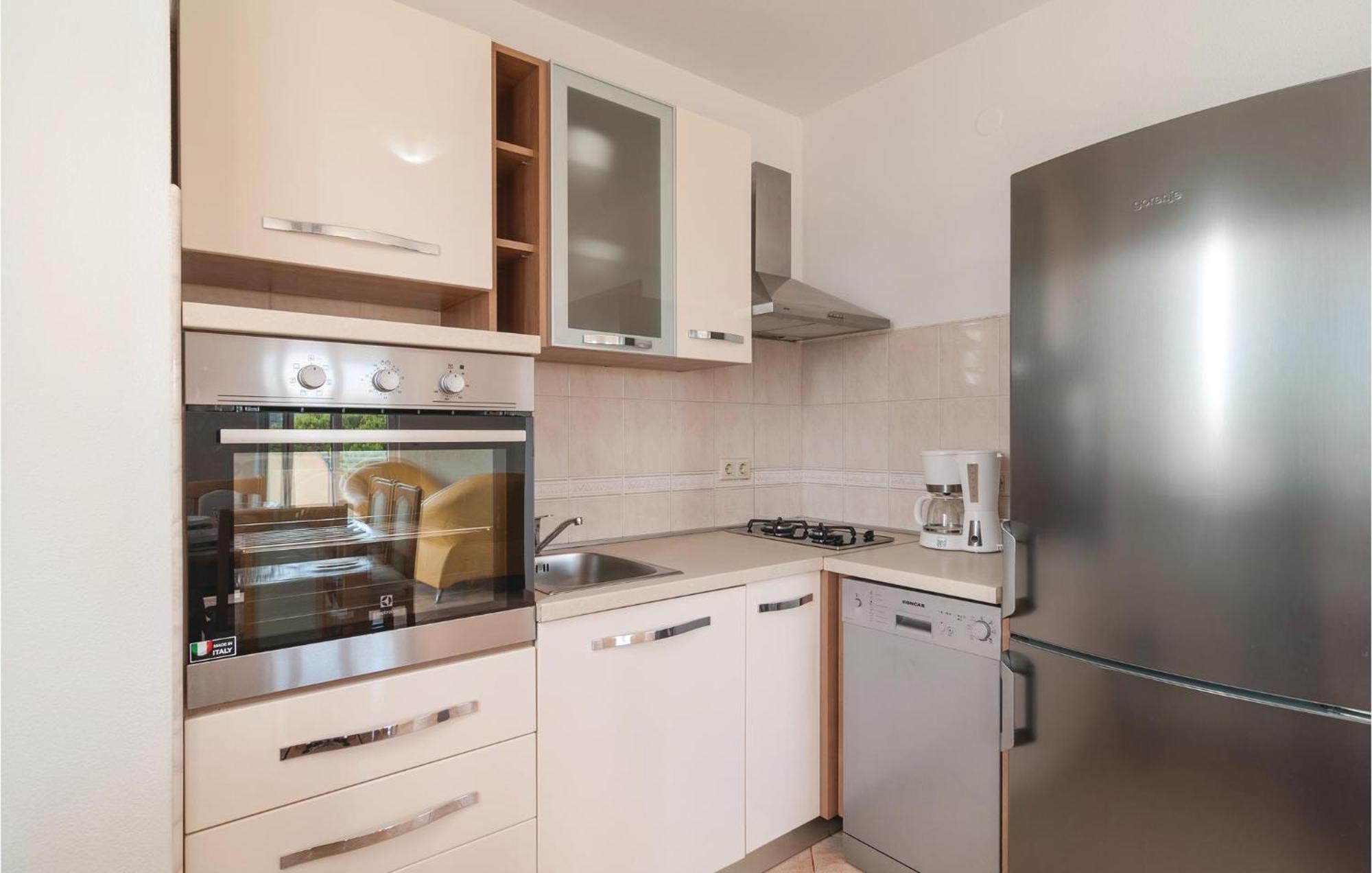 Stunning Apartment In Sevid With Kitchen Luaran gambar
