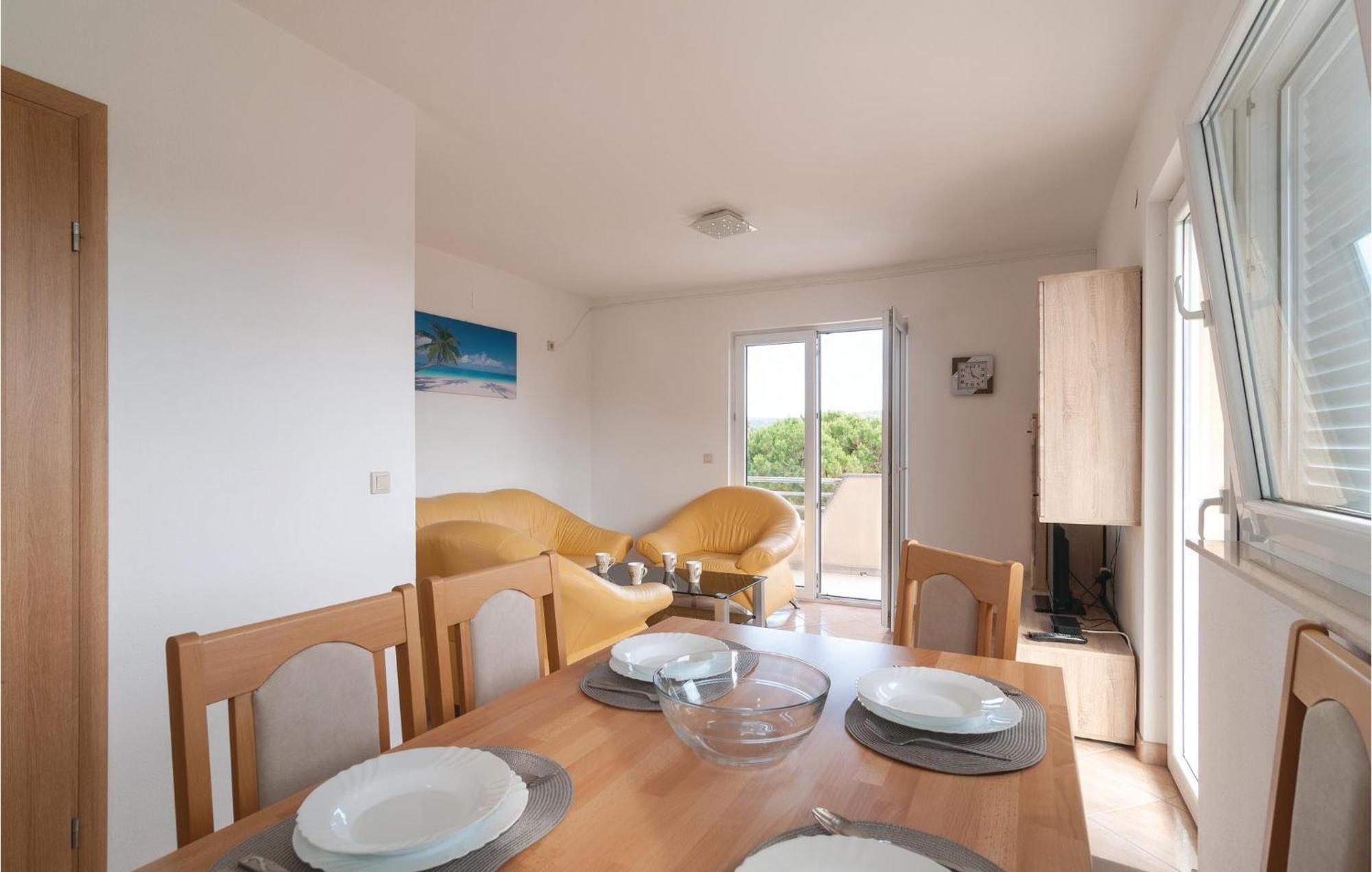 Stunning Apartment In Sevid With Kitchen Luaran gambar